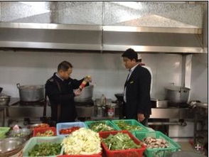 县食品药品监管局 多措并举，全力护航春运期间餐饮服务食品安全